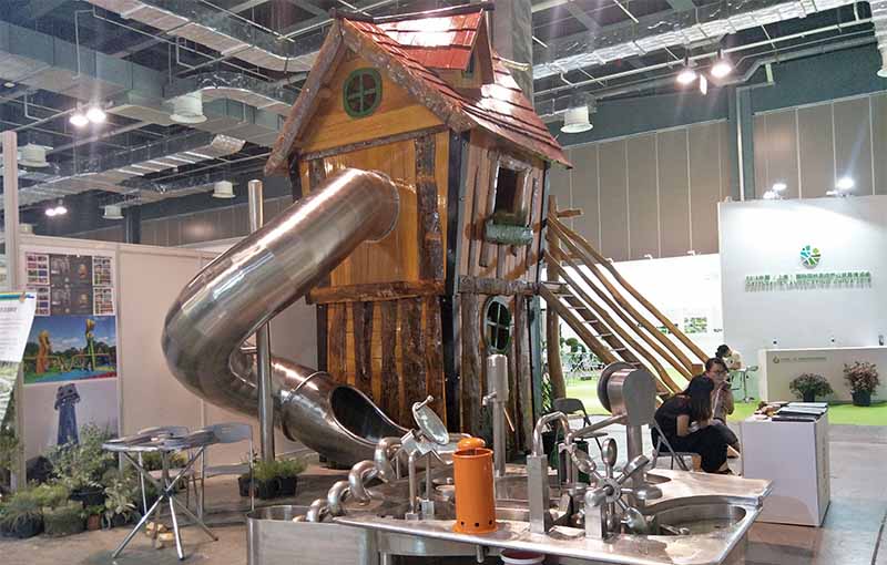 �������}